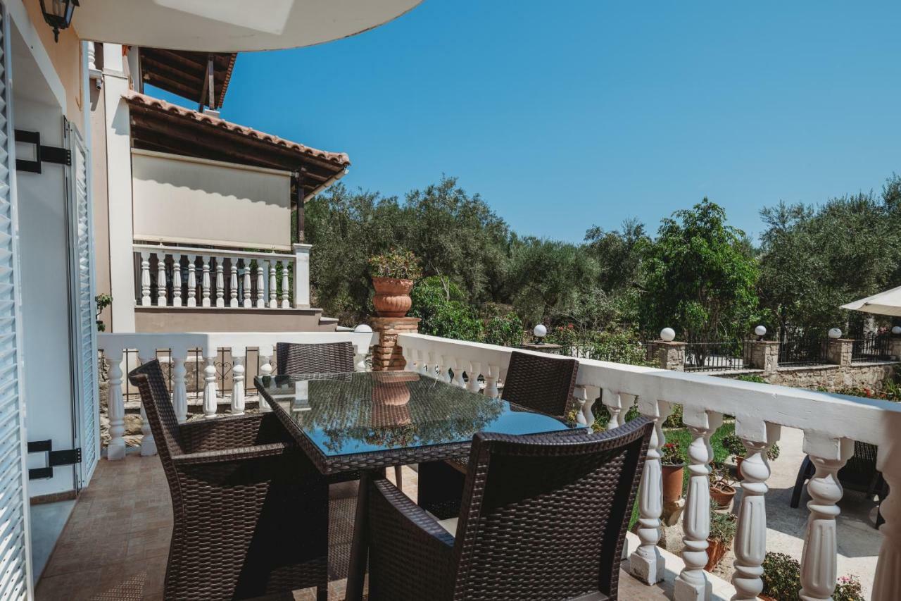 טרגקי Villa Rosa 3 Bedroom With Sea View מראה חיצוני תמונה